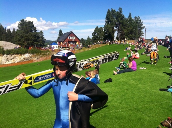 Knykenlekene 2013 hopp